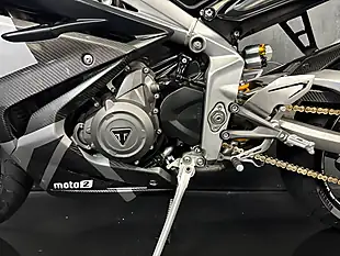 Used 2020 Triumph Daytona MOTO2 Black - Interior and Exterior details 19