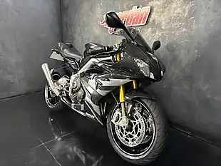 Used 2020 Triumph Daytona MOTO2 Black - Interior and Exterior details 4