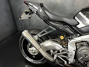 Used 2020 Triumph Daytona MOTO2 Black - Interior and Exterior details 7
