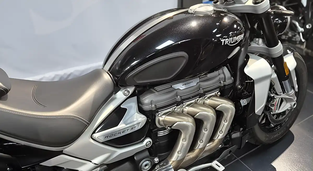 Used 2020 Triumph Rocket 3 R Phantom Black - Interior and Exterior details 4