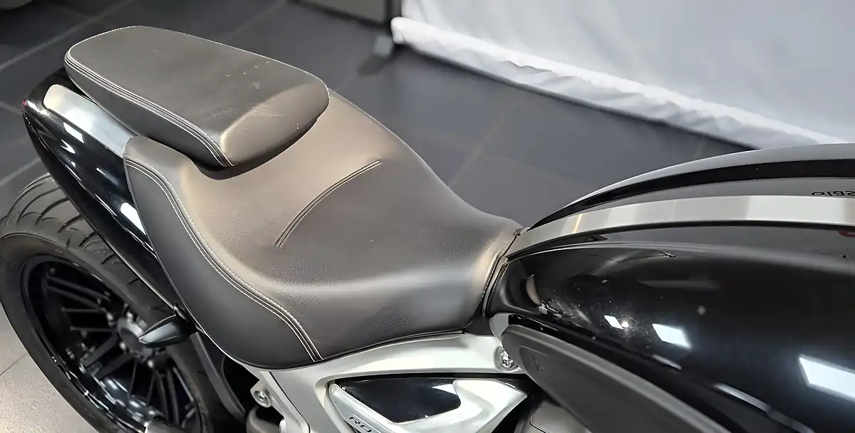 Used 2020 Triumph Rocket 3 R Phantom Black - Interior and Exterior details 5