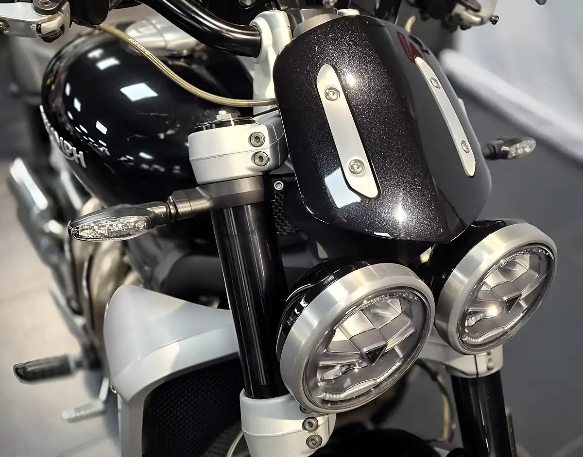 Used 2020 Triumph Rocket 3 R Phantom Black - Interior and Exterior details 8