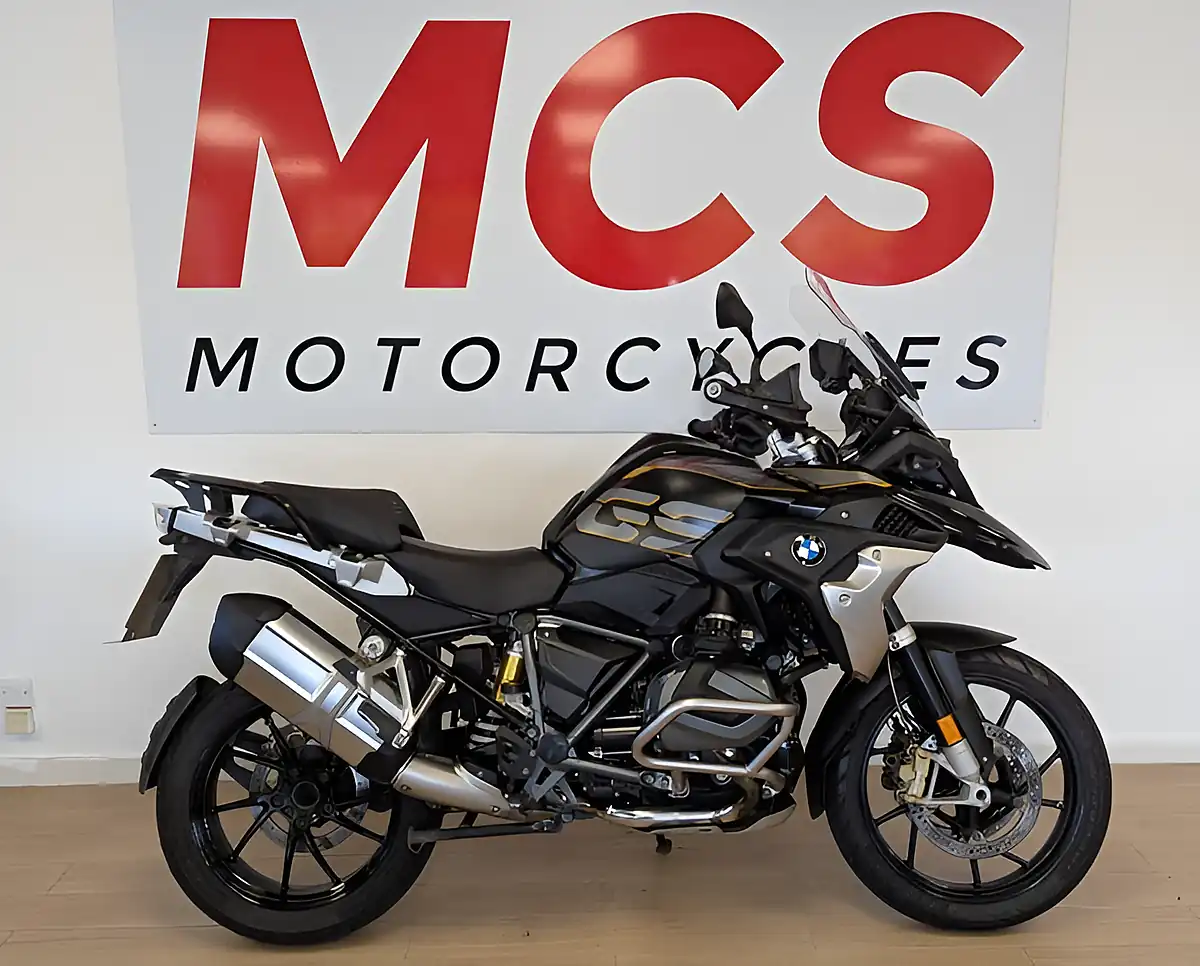 Used 2020 Triumph Rocket Iii Tfc - Interior and Exterior details 11