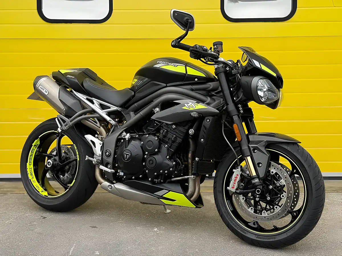 Used 2020 Triumph Speed Triple 1050 RS Black - Front View