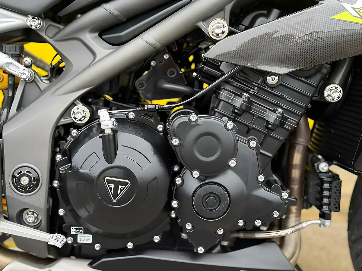 Used 2020 Triumph Speed Triple 1050 RS Black - Interior and Exterior details 10