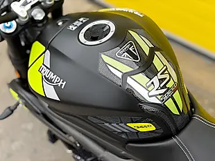 Used 2020 Triumph Speed Triple 1050 RS Black - Interior and Exterior details 16