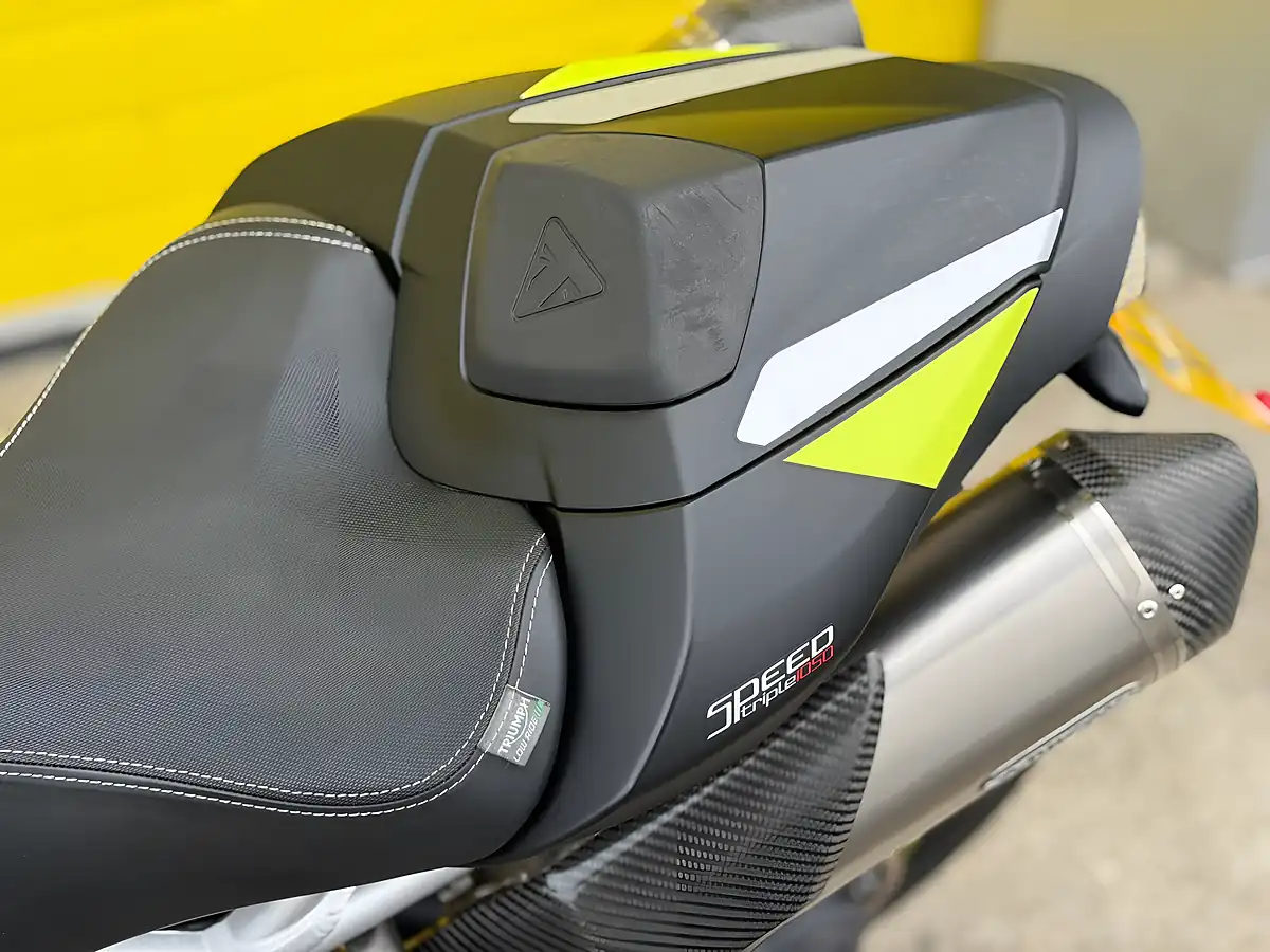 Used 2020 Triumph Speed Triple 1050 RS Black - Interior and Exterior details 20