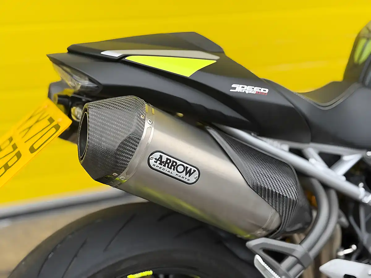 Used 2020 Triumph Speed Triple 1050 RS Black - Interior and Exterior details 9