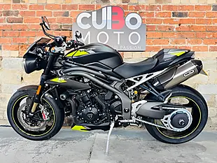 Used 2020 Triumph Speed Triple 1050 RS Black - Interior and Exterior details 11