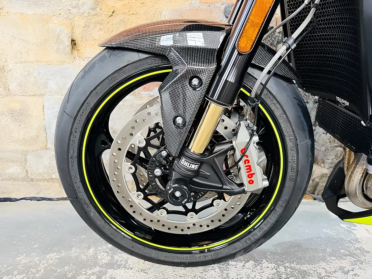 Used 2020 Triumph Speed Triple 1050 RS Black - Interior and Exterior details 14