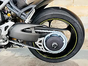 Used 2020 Triumph Speed Triple 1050 RS Black - Interior and Exterior details 17