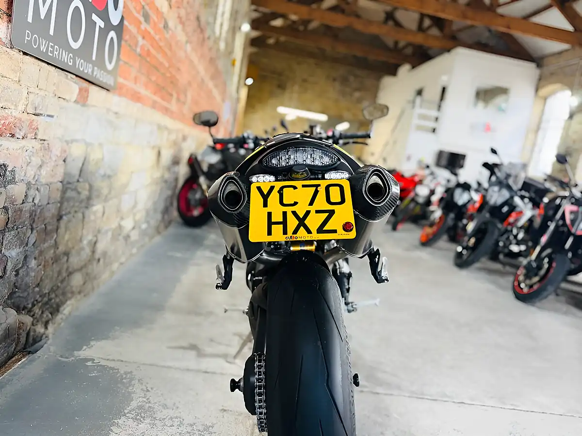 Used 2020 Triumph Speed Triple 1050 RS Black - Interior and Exterior details 18