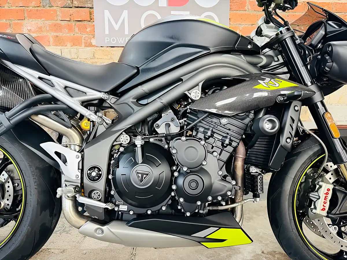 Used 2020 Triumph Speed Triple 1050 RS Black - Interior and Exterior details 7