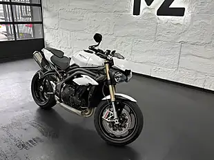 Used 2020 Triumph Speed Triple 1050 S White - Interior and Exterior details 19