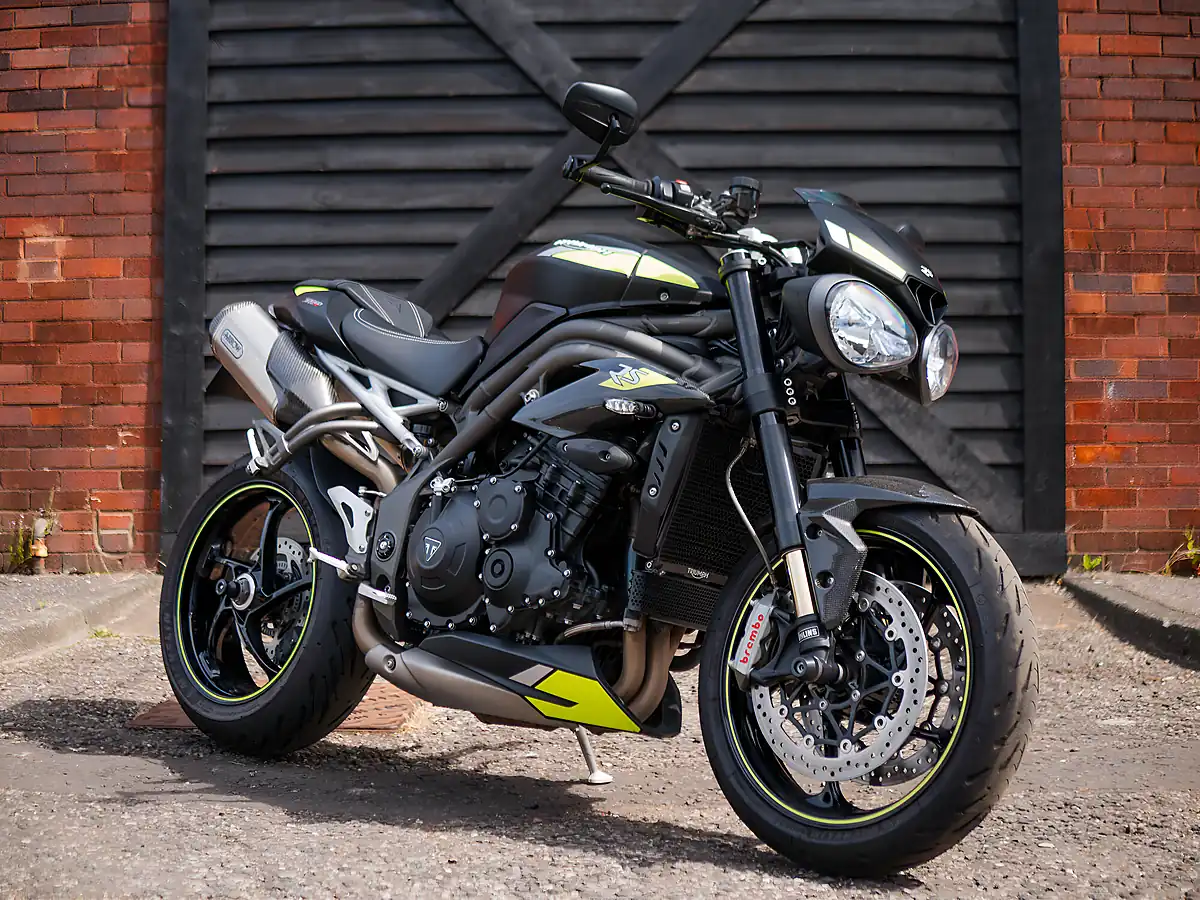 Used 2020 Triumph Speed Triple RS Black - Front View