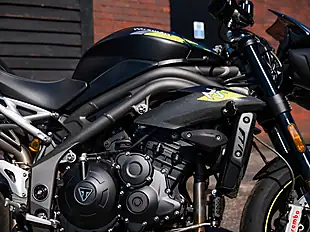 Used 2020 Triumph Speed Triple RS Black - Interior and Exterior details 9