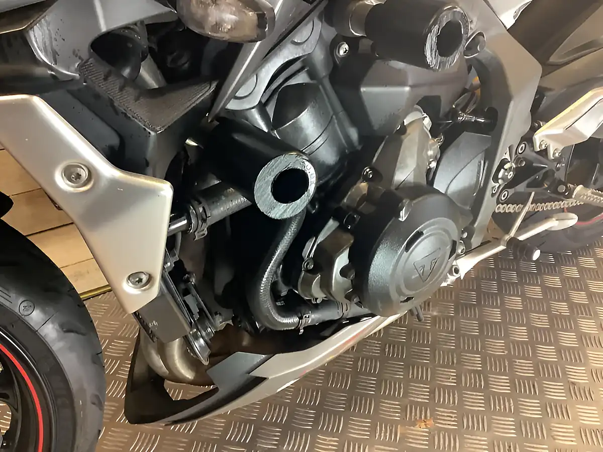 Used 2020 Triumph Street Triple 765 RS X-Ring Silver - Interior and Exterior details 15