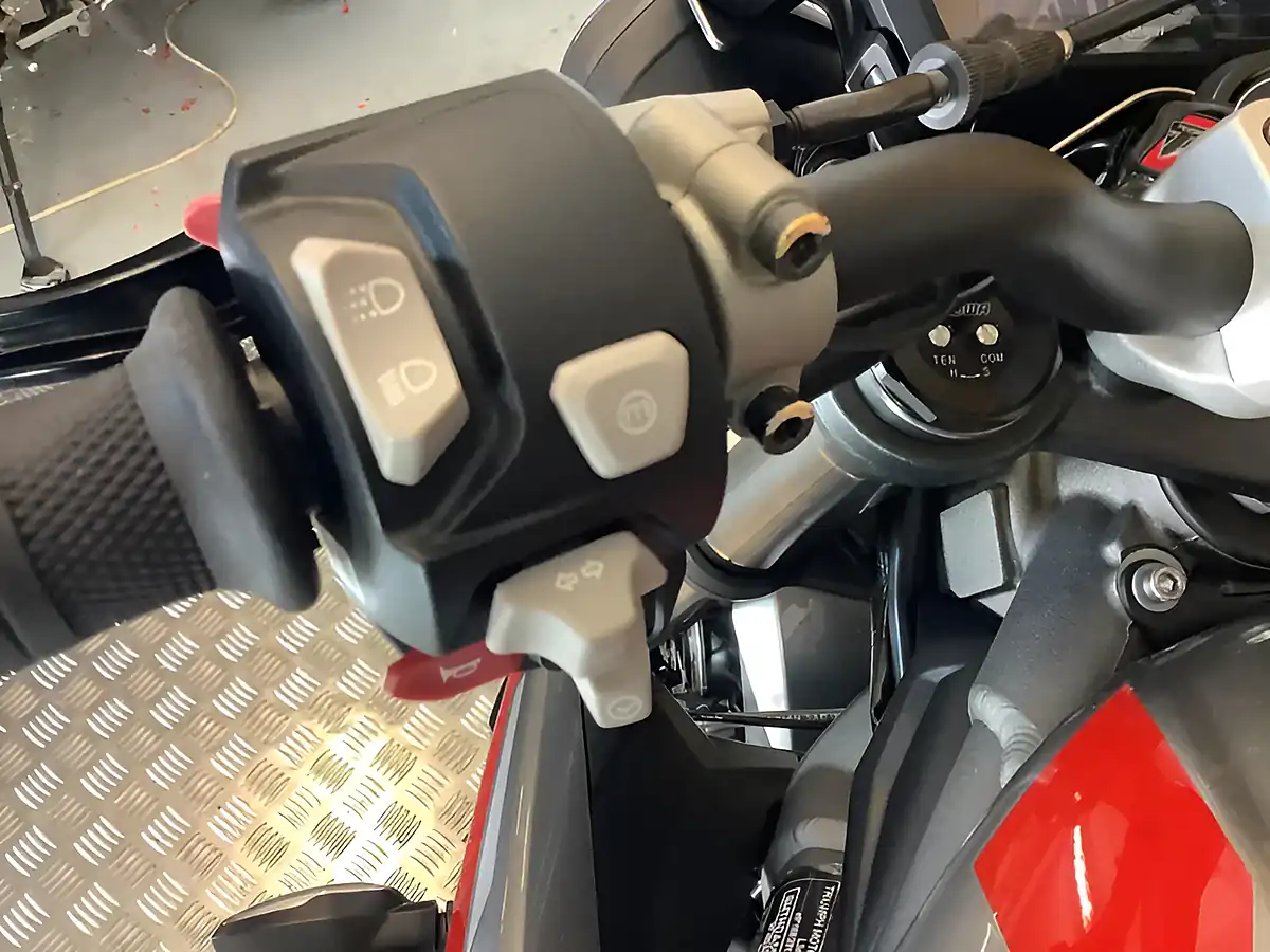 Used 2020 Triumph Street Triple RS X-Ring Silver - Interior and Exterior details 10