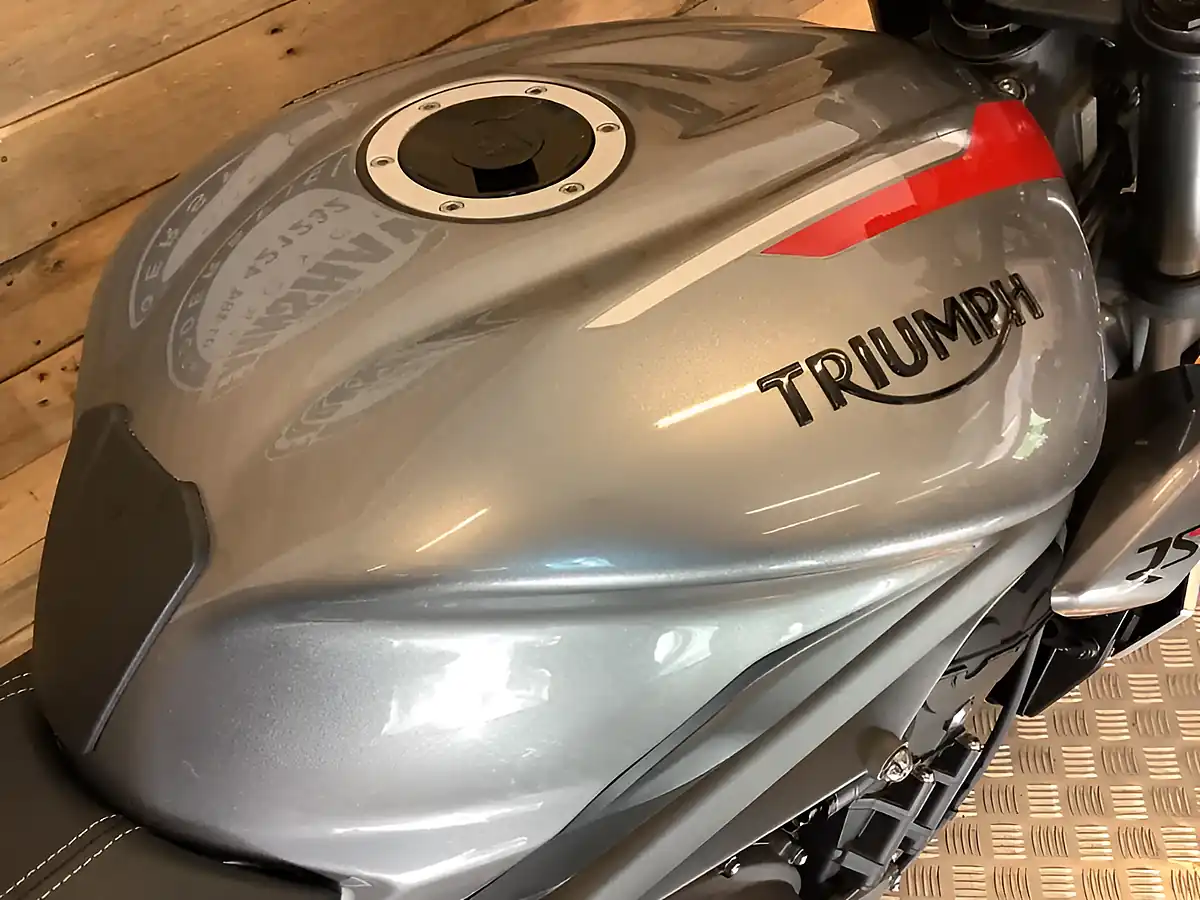 Used 2020 Triumph Street Triple RS X-Ring Silver - Interior and Exterior details 12