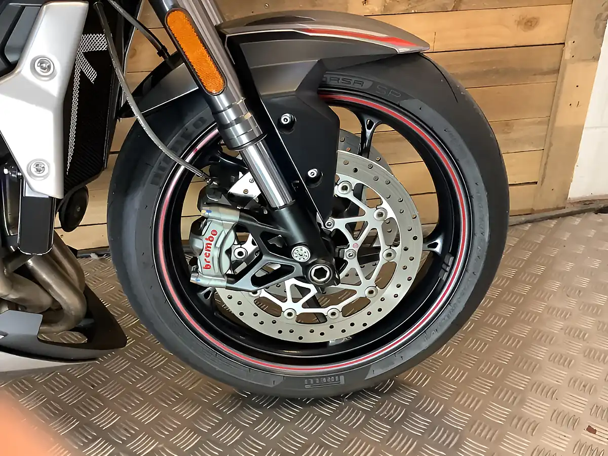 Used 2020 Triumph Street Triple RS X-Ring Silver - Interior and Exterior details 18