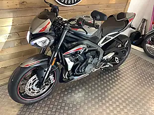 Used 2020 Triumph Street Triple RS X-Ring Silver - Interior and Exterior details 3