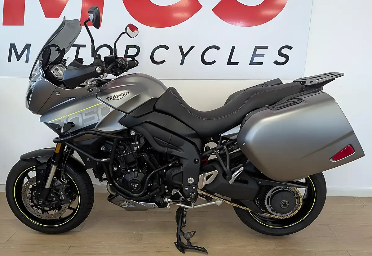 Used 2020 Triumph Tiger 1050 Sport Silver - Interior and Exterior details 4