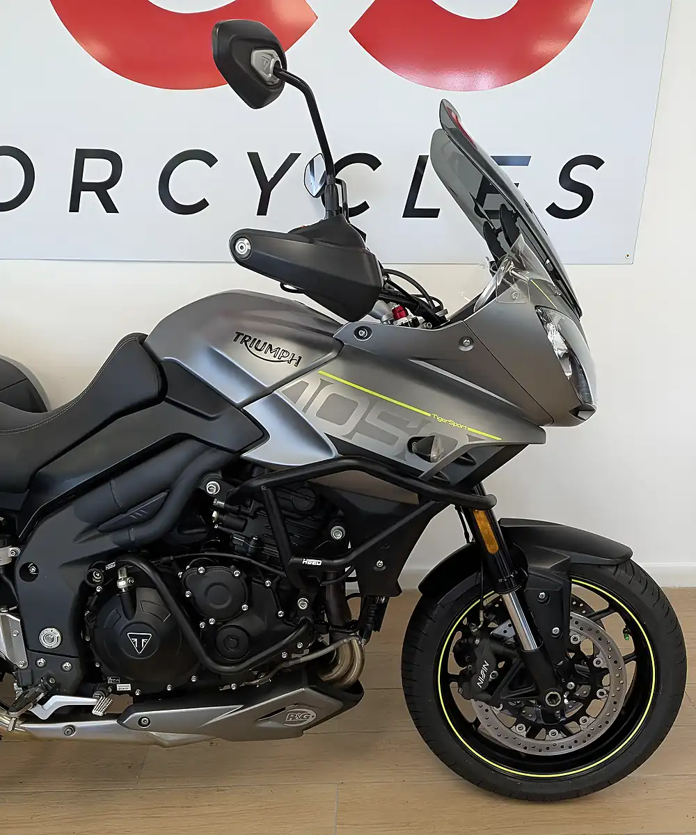 Used 2020 Triumph Tiger 1050 Sport Silver - Interior and Exterior details 6
