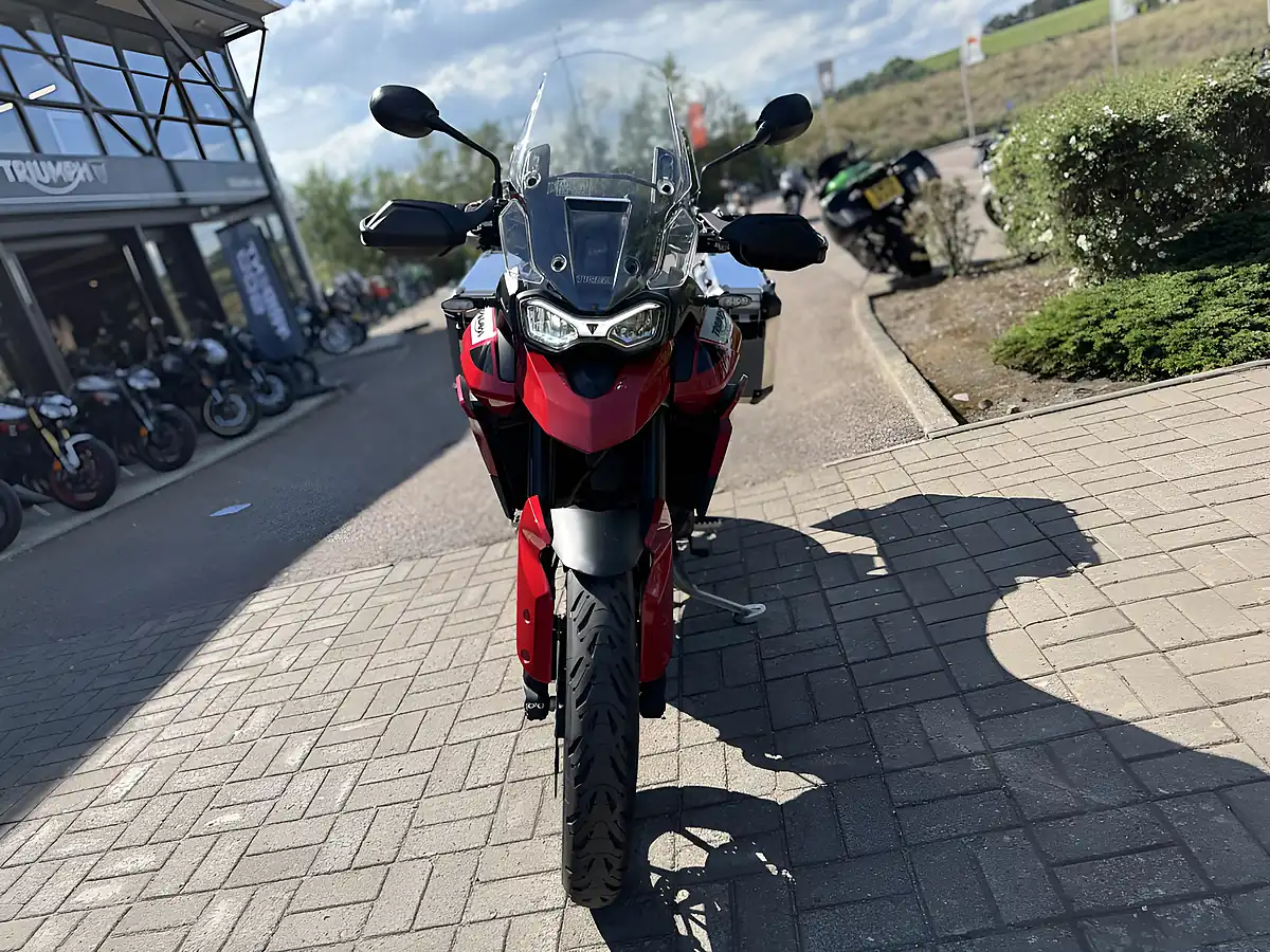 Used 2020 Triumph Tiger 900 GT Red - Interior and Exterior details 4