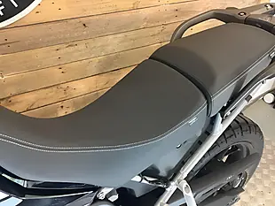 Used 2020 Triumph Tiger GT Black - Interior and Exterior details 11