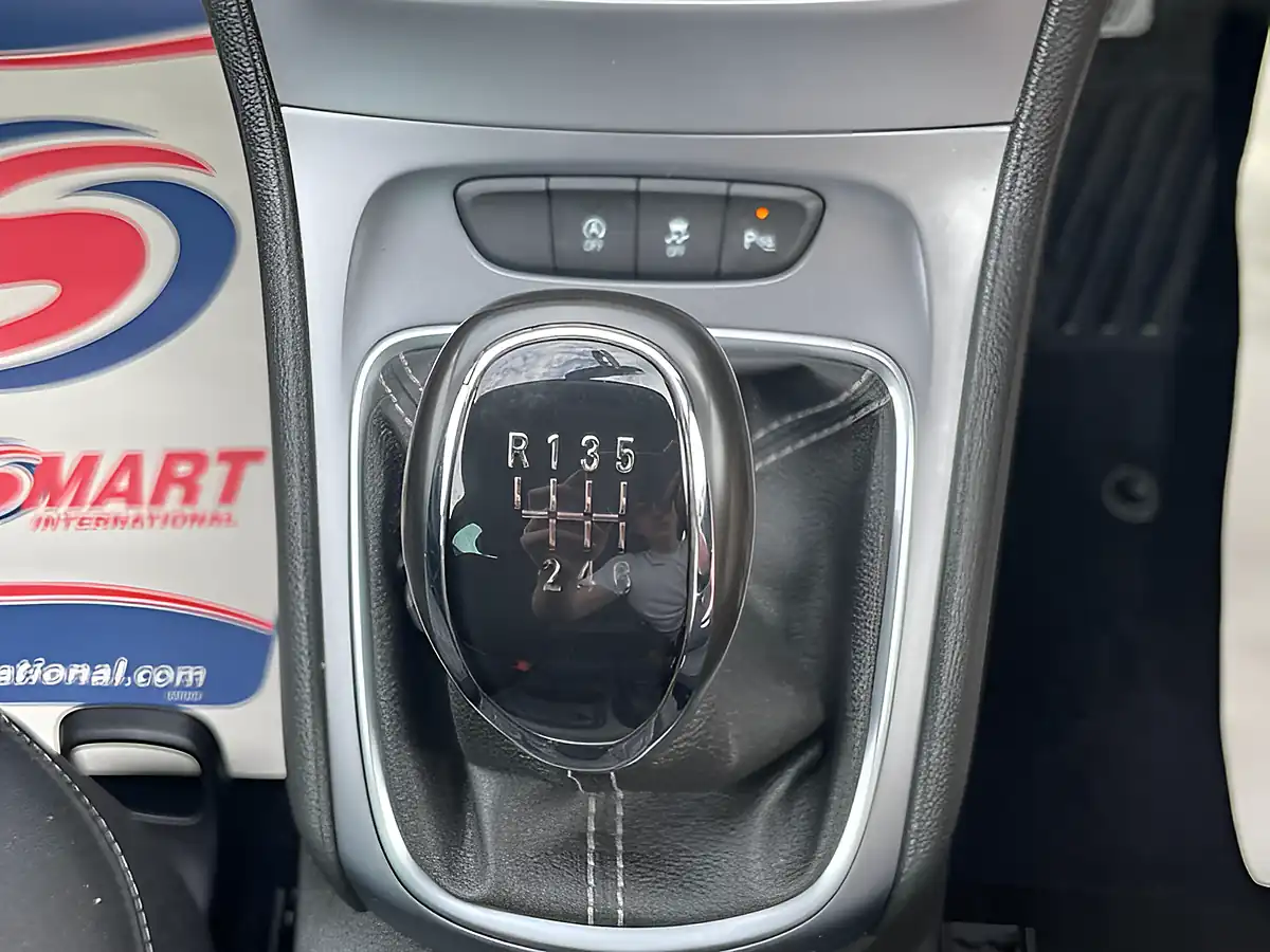 Used 2020 Vauxhall Astra Business Edition Nav Blue - Interior and Exterior details 18