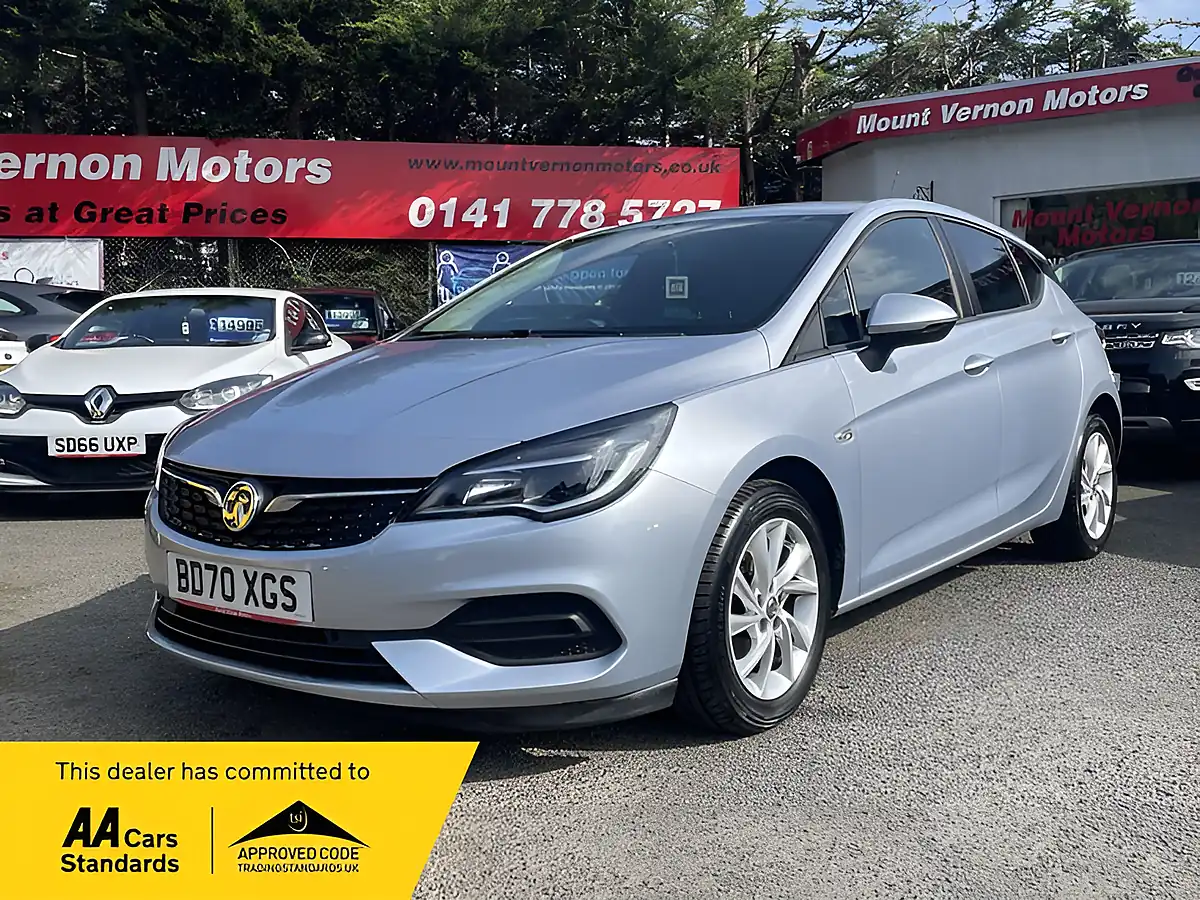 Used 2020 Vauxhall Astra Business Edition Nav Silver - Front View