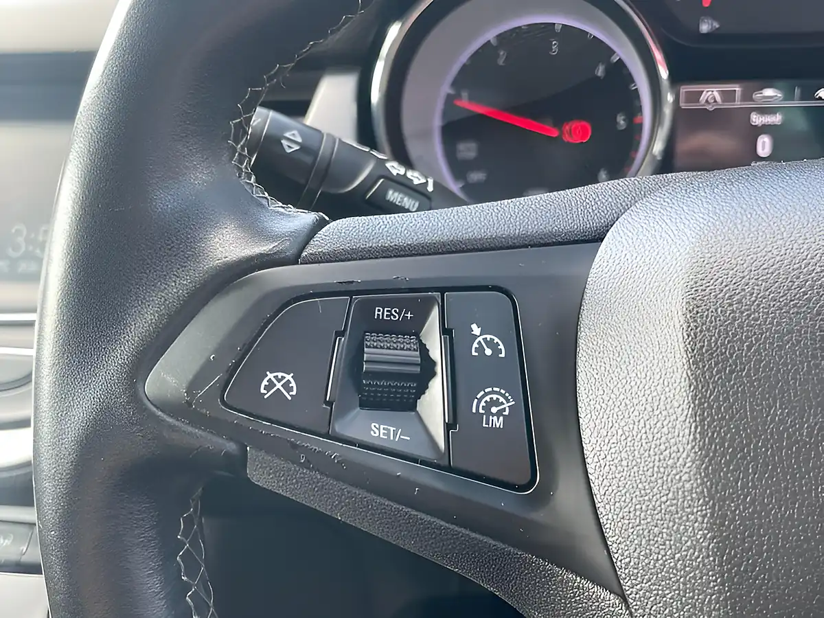 Used 2020 Vauxhall Astra Business Edition Nav Silver - Interior and Exterior details 20