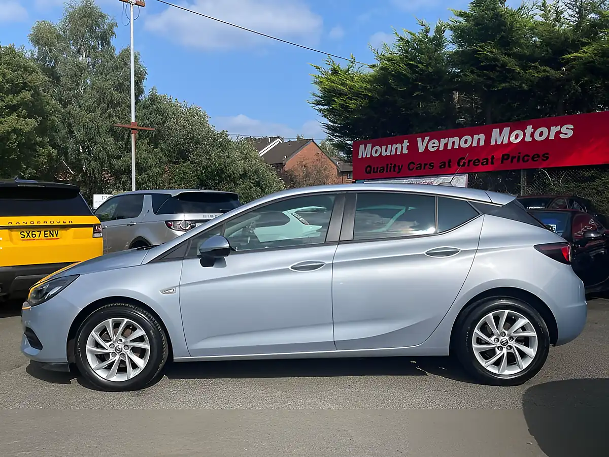 Used 2020 Vauxhall Astra Business Edition Nav Silver - Interior and Exterior details 6