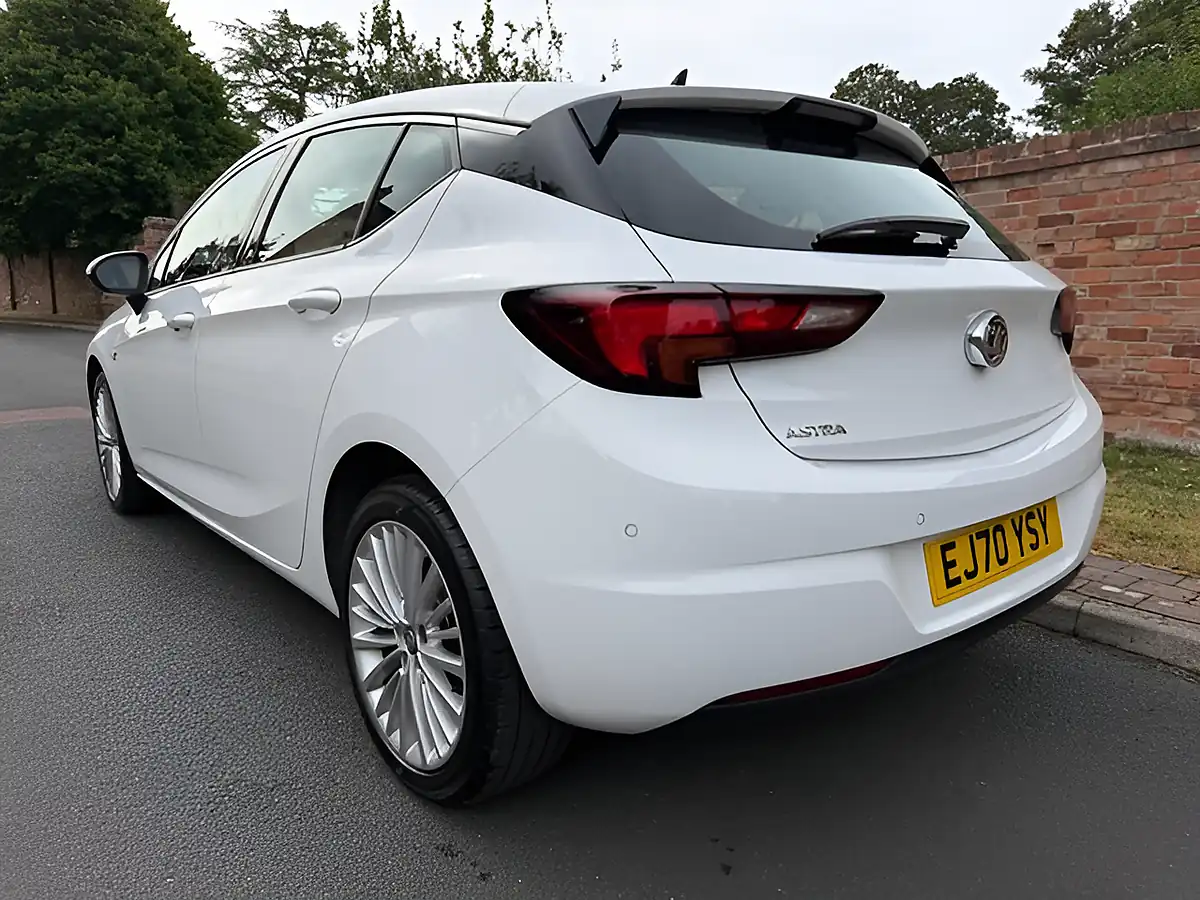 Used 2020 Vauxhall Astra Elite Nav Premium White - Interior and Exterior details 2