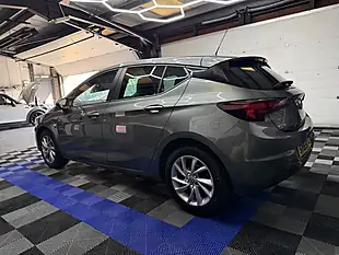 Used 2020 Vauxhall Astra Se Grey - Interior and Exterior details 7