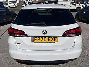 Used 2020 Vauxhall Astra Se Olympic White - Interior and Exterior details 7