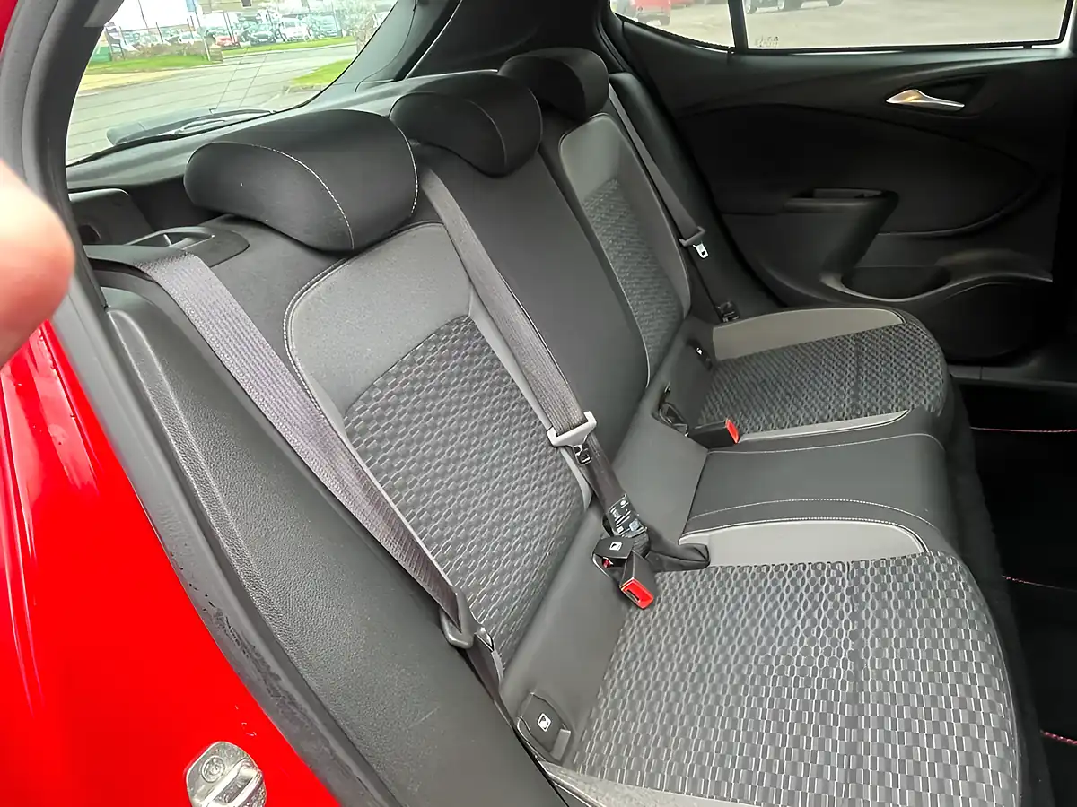Used 2020 Vauxhall Astra Sri Nav Lava Red - Interior and Exterior details 10