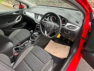 Used 2020 Vauxhall Astra Sri Nav Lava Red - Interior and Exterior details 15