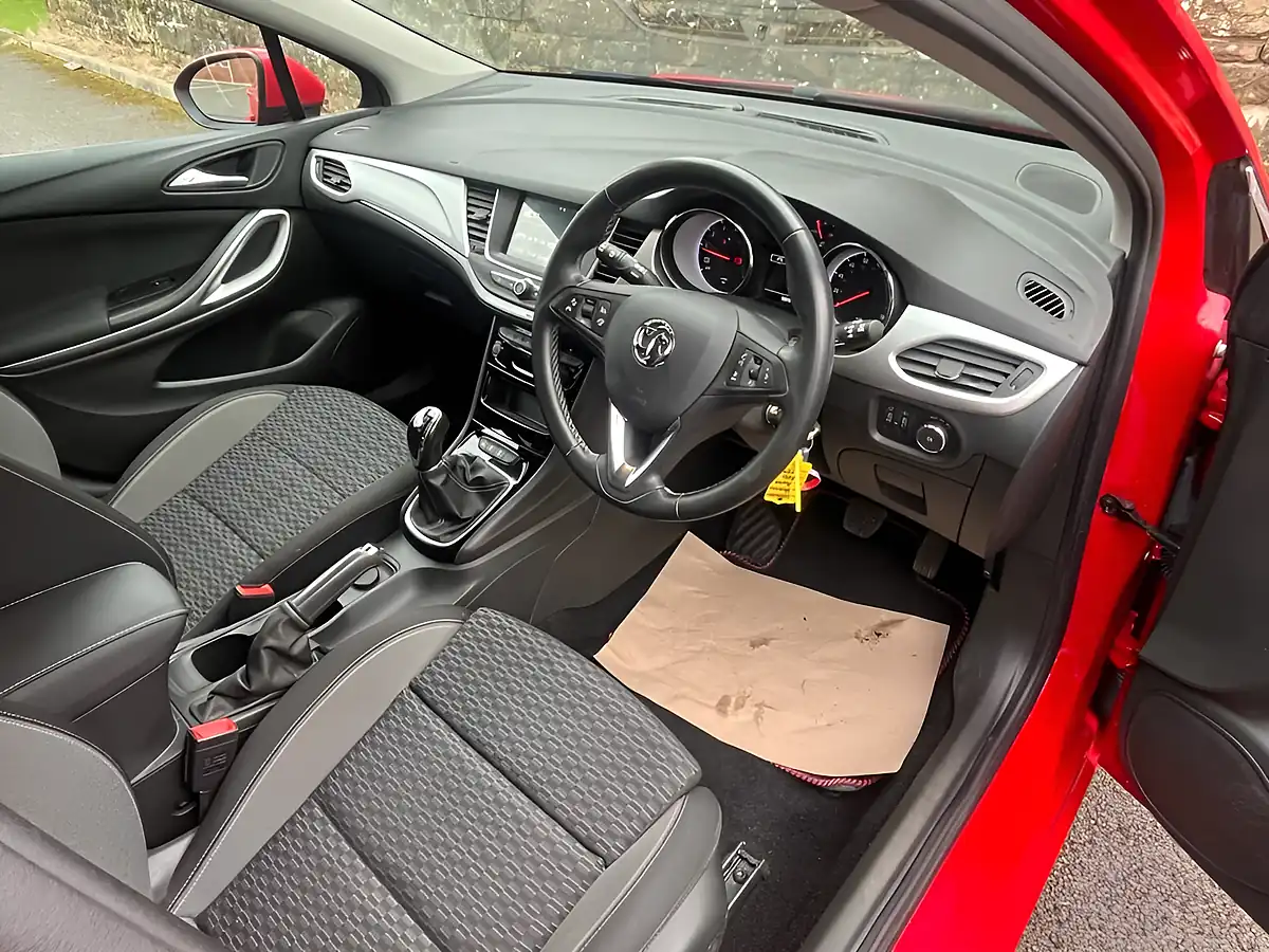 Used 2020 Vauxhall Astra Sri Nav Lava Red - Interior and Exterior details 15