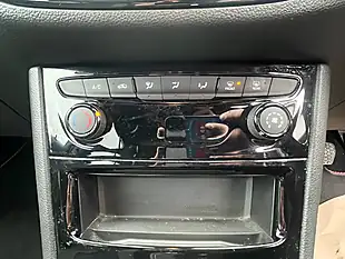 Used 2020 Vauxhall Astra Sri Nav Lava Red - Interior and Exterior details 17