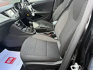 Used 2020 Vauxhall Astra Sri Nav Mineral Black - Interior and Exterior details 11