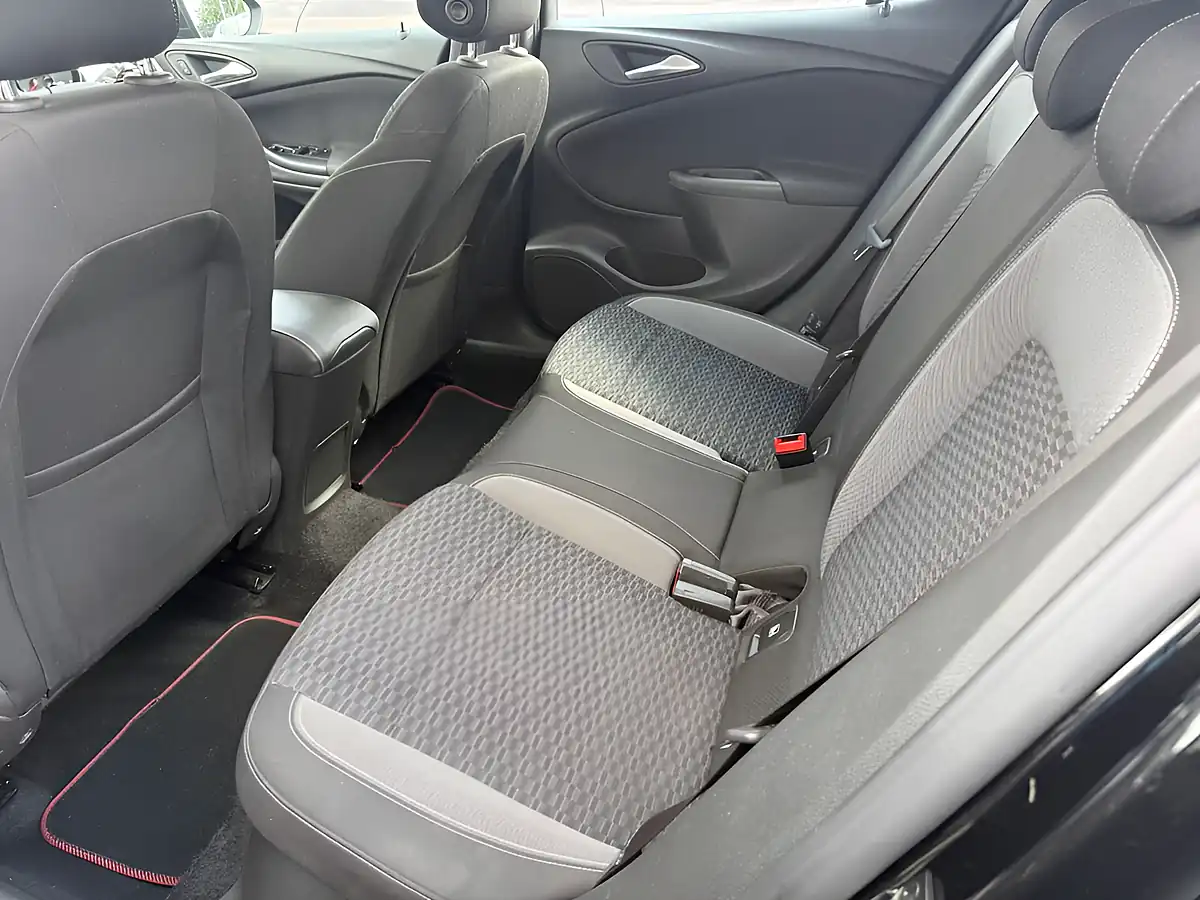 Used 2020 Vauxhall Astra Sri Nav Mineral Black - Interior and Exterior details 12