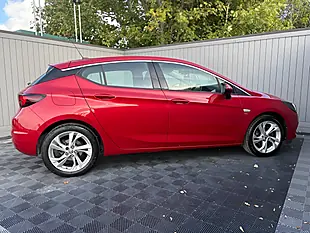 Used 2020 Vauxhall Astra Sri Nav Red - Interior and Exterior details 19