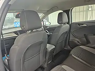 Used 2020 Vauxhall Astra Sri Nav White - Interior and Exterior details 11