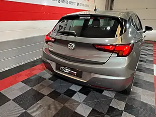 Used 2020 Vauxhall Astra Sri Vx Line Nav Grey - Interior and Exterior details 9