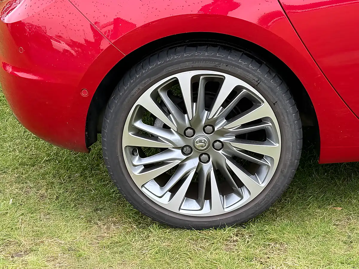 Used 2020 Vauxhall Astra Ultimate Nav Red - Interior and Exterior details 8