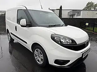 Used 2020 Vauxhall Combo 2300 Edition White - Interior and Exterior details 9