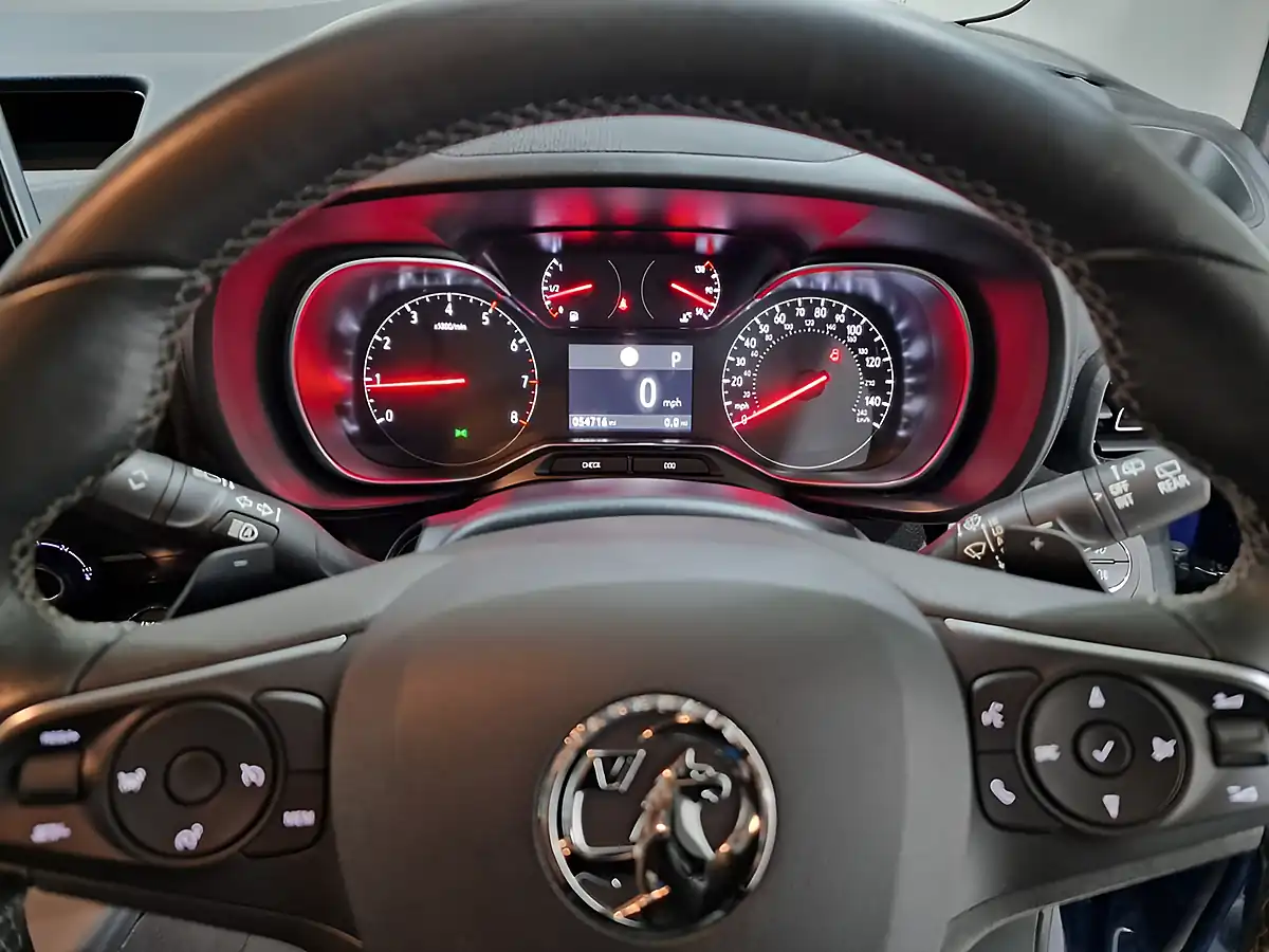 Used 2020 Vauxhall Combo Life Energy Blue - Interior and Exterior details 17