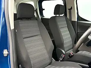 Used 2020 Vauxhall Combo Life Energy Night Blue - Interior and Exterior details 16