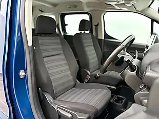 Used 2020 Vauxhall Combo Life Energy Night Blue - Interior and Exterior details 17